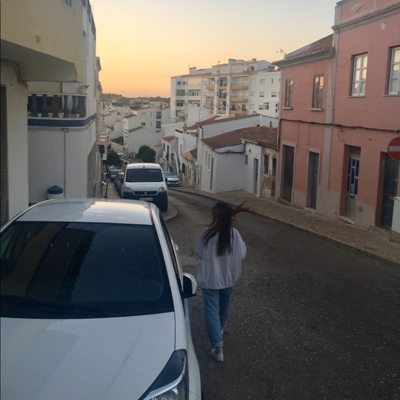 Meet your Posher, Sydney - Picture 1 of 1